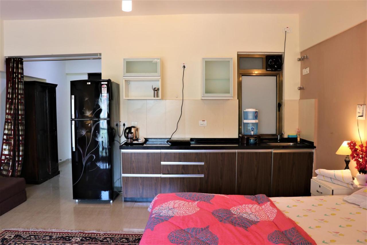 Portofino Apartment Lavasa Bagian luar foto